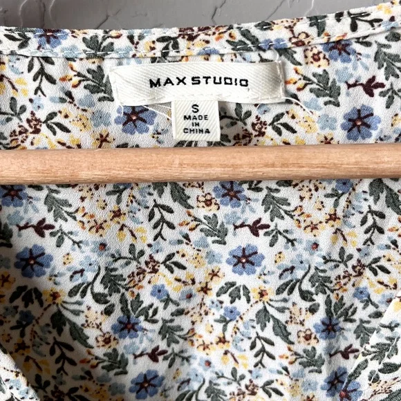 Max Studio Floral Ruffled Tie Waist Top - Picture 8 of 10